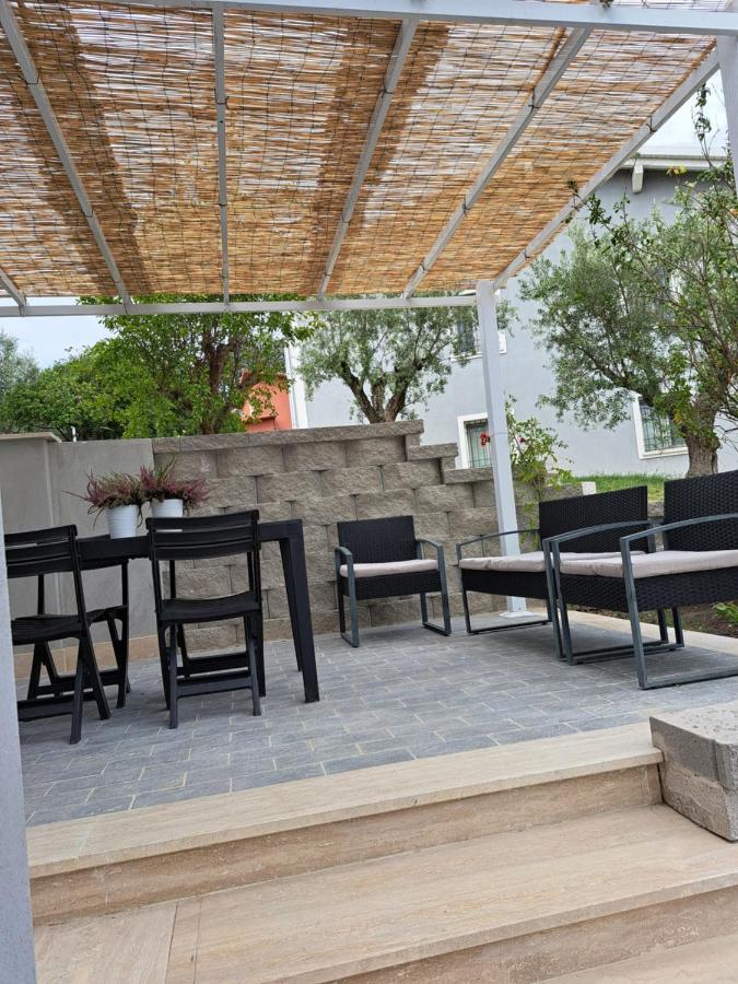 Villa The Green Door - Casa Vacanze Vicino A Roma Fonte Nuova Extérieur photo